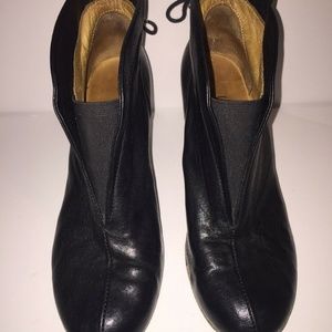 Gigdio Vittoria Black Leather Lace Tie Ankle Boot